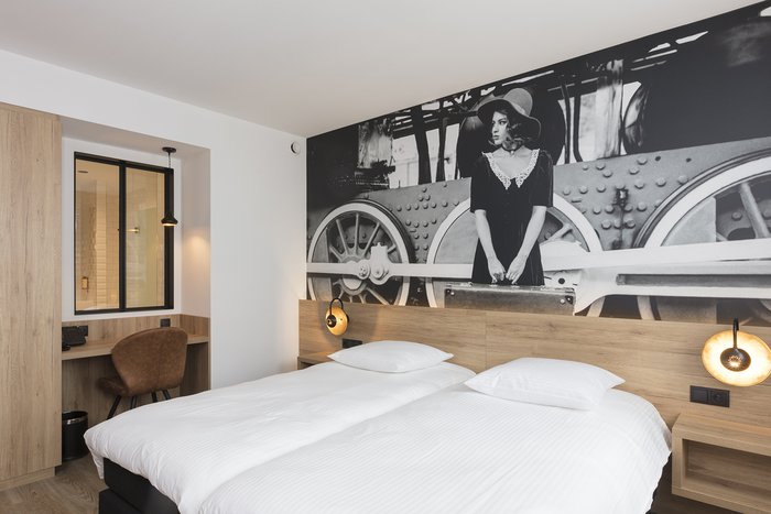 Superior room